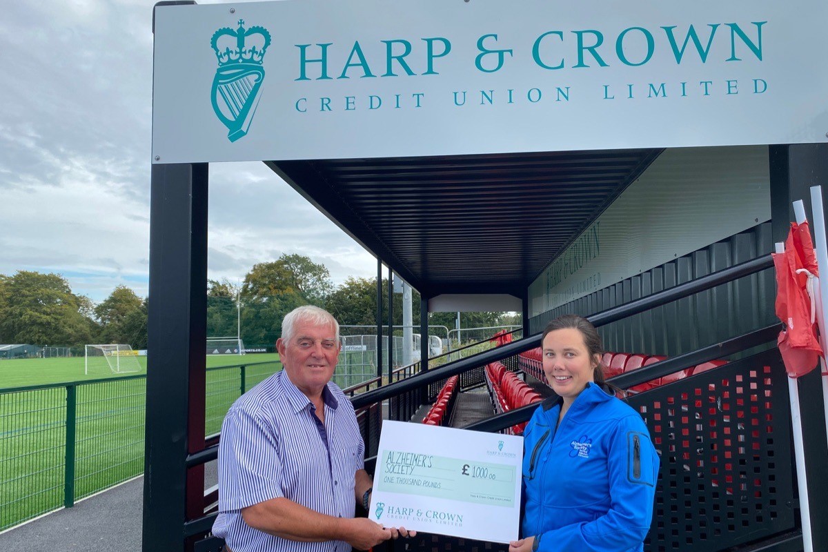 Harp and Crown Credit Union Donates to Alzheimers Society